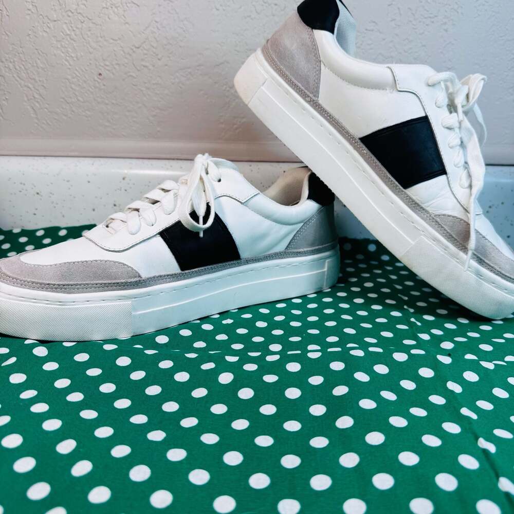 Antonio Melani Women's Leather and Suede Low Top Sneakers White Black Size 9.5 L